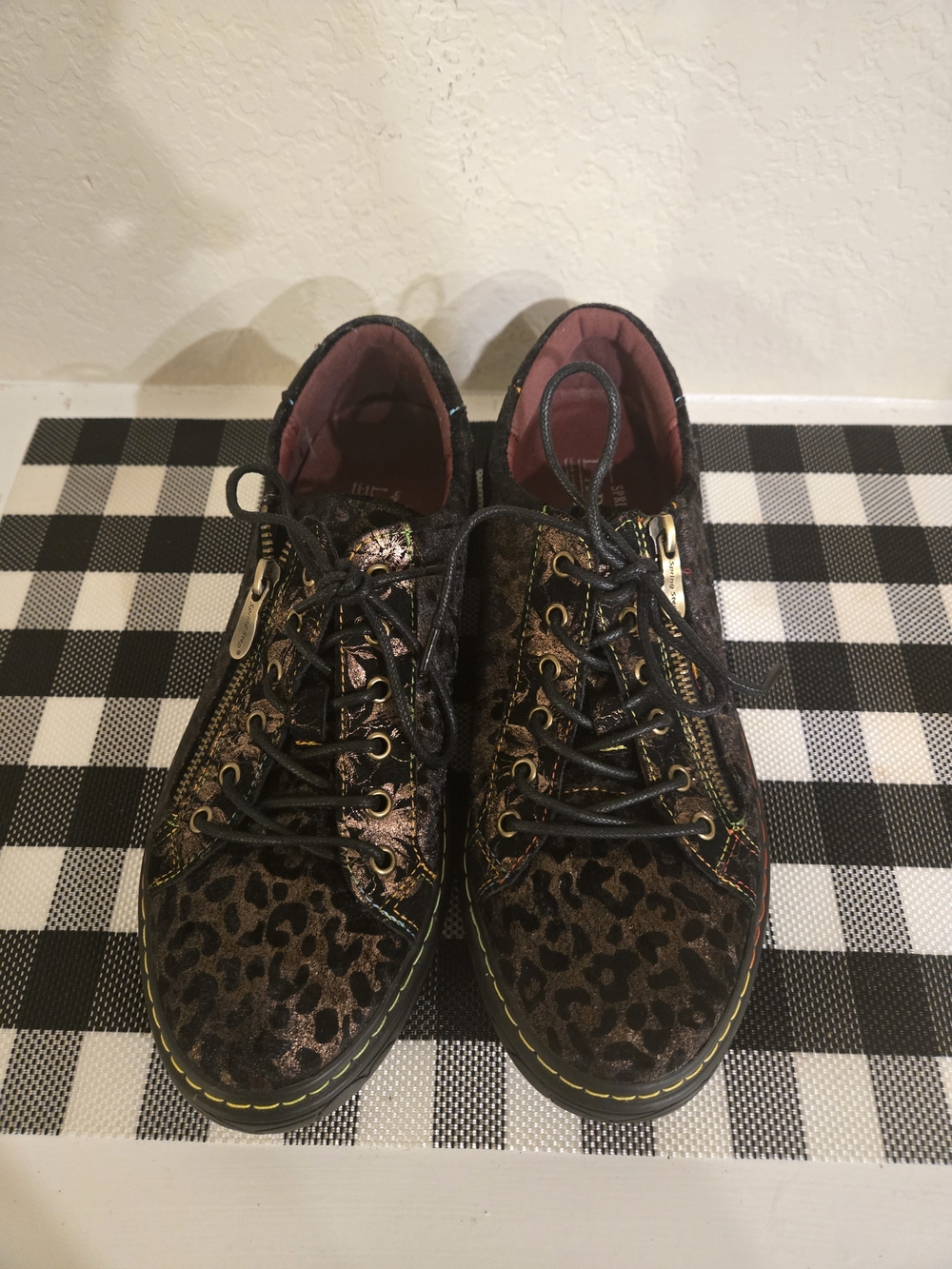 Metallic Leopard Lace-Up Sneakers in Black and Bronze